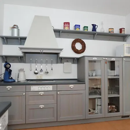 Sattler's Hauk Apartment